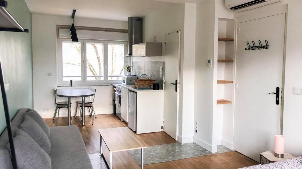 Ferienwohnung Studio Avec Jardin A Tours Exterior foto